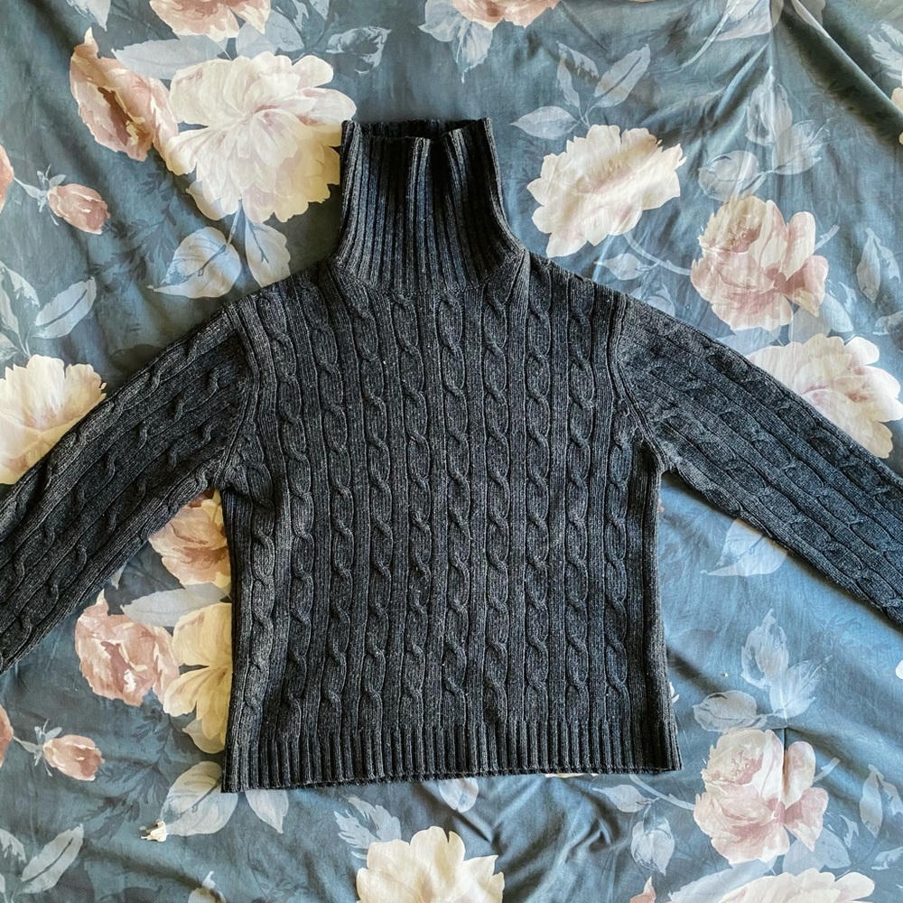 Gap Factory Lambswool Grey Turtleneck